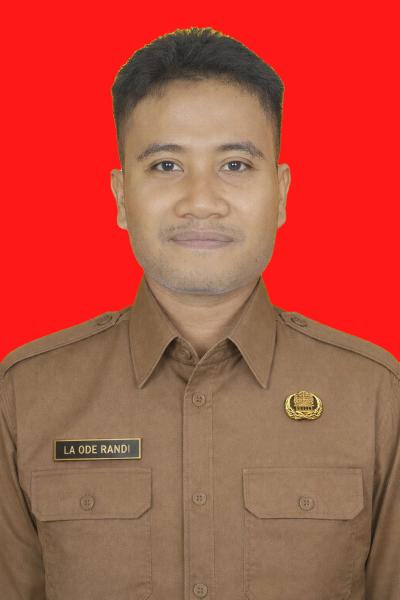 LA ODE RANDI ZULFIKAR PUTRA, SKM