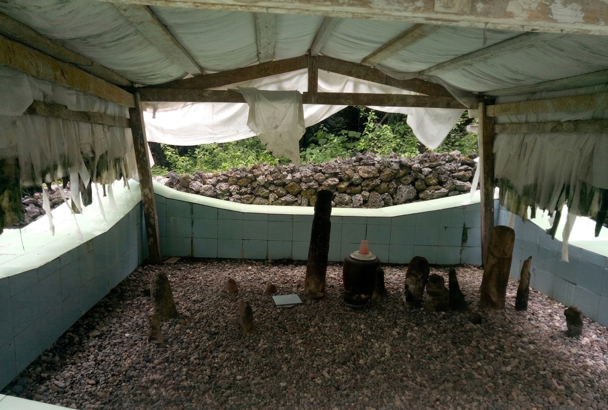 Liwuto Ampodo (Pulau Pendek)